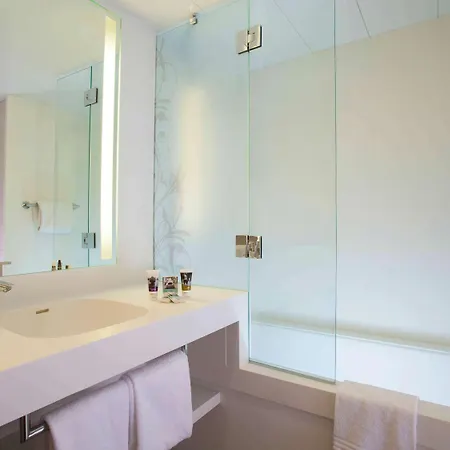 Hotel Mercure Centre 4*