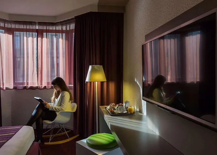 Mercure Centre Hotel 4*