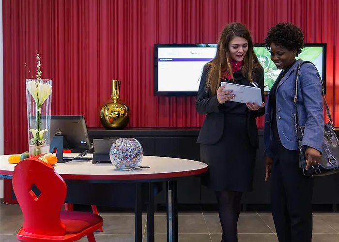 Mercure Centre Hotel 4*