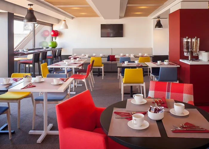 Mercure Centre Hotel 4*