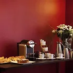 Mercure Centre