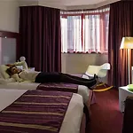 Mercure Centre Hotel