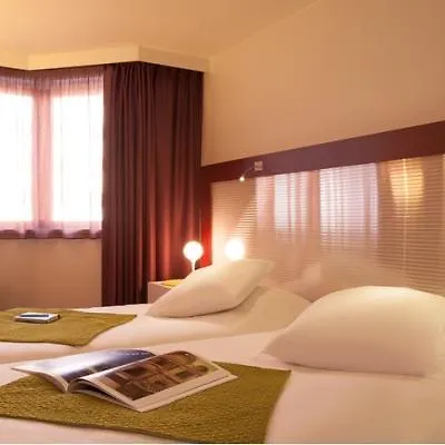 Mercure Centre Hotel